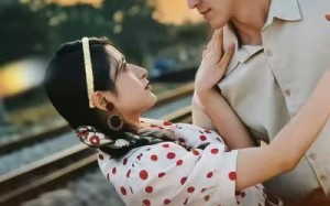 《重生八零之逆风时光》（43集）免费在线短剧追个够