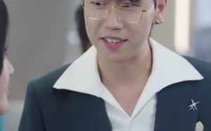 《七年错付：AI教父重启人生》(62集)短剧精彩全集免费看