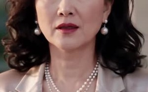 《冷战三年，离婚证前他跪下求复合（中）》（201-400集）短剧精彩全集免费看