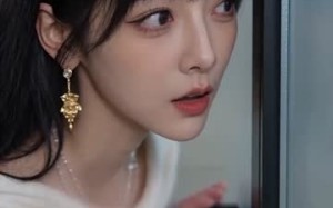 《离婚后，她带着奖杯震惊娱乐圈》（55集）短剧全集在线畅快追