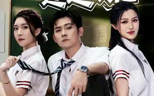 《都重生了谁还追校花》（70集）短剧精彩一集不落追