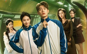 《穿成黄毛的我，决心远离女主》（71集）免费短剧全集尽情追赏