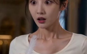 《姜小姐的老板有点难带》（42集）短剧免费看笑对职场难题