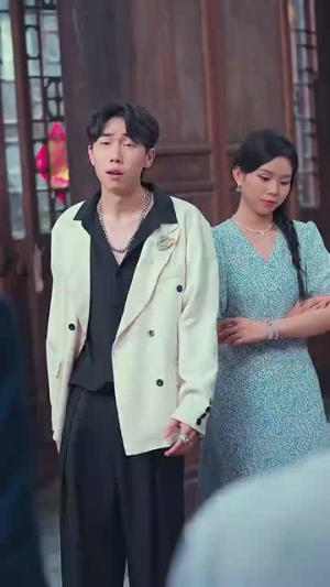新版:贤妻扶我凌云志,我还贤妻万两金(73集) 新版:贤妻扶我凌云志,我还贤妻万两金(73集)全网短剧抢先看