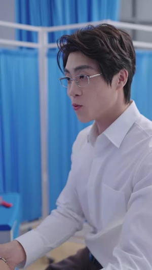 闪婚宠妻进行时 闪婚宠妻进行时免费短剧就是爽