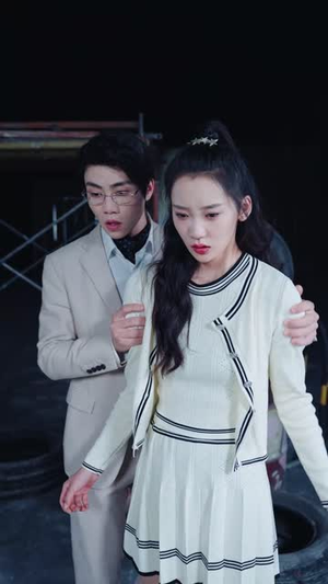 闪婚后,我带憨夫总裁逆袭人生 闪婚后,我带憨夫总裁逆袭人生女频短剧推荐