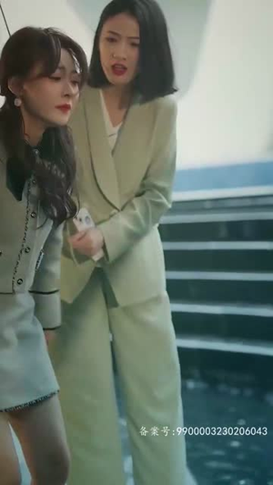 归国后,双生女王她不装了(62集) 归国后,双生女王她不装了(62集)火爆短剧热播中