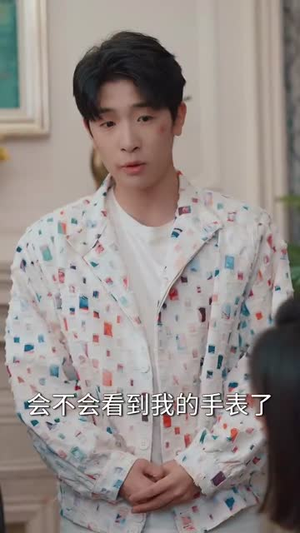 穿成养子假少,开局我只想跑路(83集) 穿成养子假少,开局我只想跑路(83集)战神短剧推荐