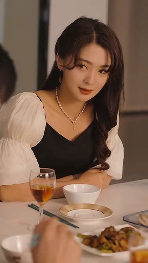 傅少的落跑娇妻(202集) 傅少的落跑娇妻(202集)古装短剧热播