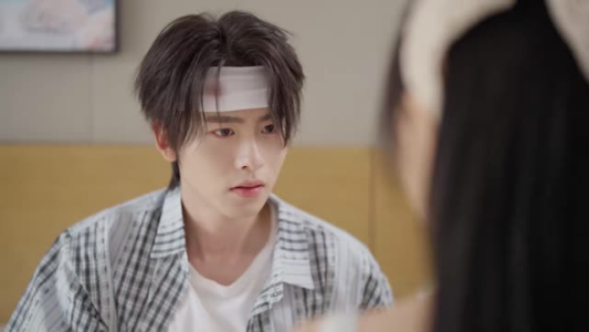 恋恋一夏(7集) 恋恋一夏(7集)精彩短剧看全集