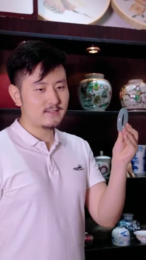 鉴宝龙婿(80集) 鉴宝龙婿(80集)每日短剧分享