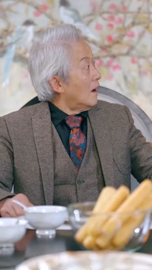 报告容先生,你的小甜妻要亲你了(119集) 报告容先生,你的小甜妻要亲你了(119集)最新短剧推荐