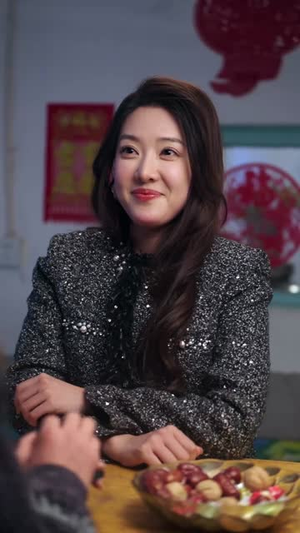 租女老板回家过年(52集) 租女老板回家过年(52集)短剧追不停
