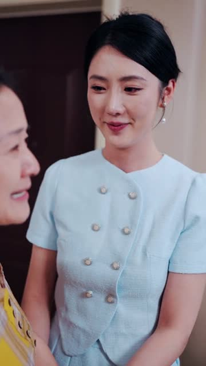 物价贬值,我穿回来后带飞全家&物价贬值我穿回来后带飞全家(74集) 物价贬值,我穿回来后带飞全家&物价贬值我穿回来后带飞全家(74集)独家短剧免费看