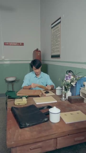 穿书1975炮灰女配不干了(80集) 穿书1975炮灰女配不干了(80集)短剧越看越精彩