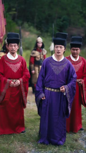 让你去和亲你在敌国登基了(65集) 让你去和亲你在敌国登基了(65集)短剧片段推荐