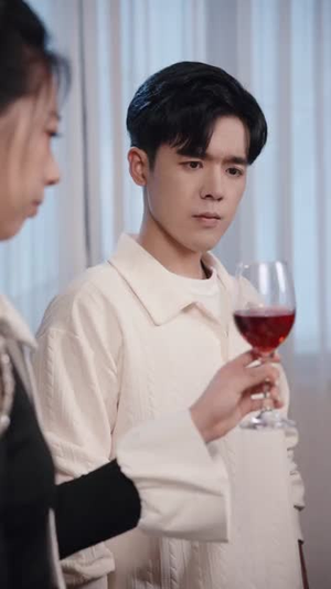 万界收租,女帝也得上供(60集) 万界收租,女帝也得上供(60集)独家资源免费看