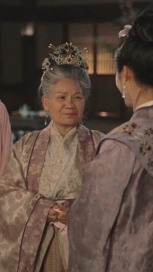 穿成恶婆婆后,儿媳抢着给我养老(80集) 穿成恶婆婆后,儿媳抢着给我养老(80集)全剧免费观看