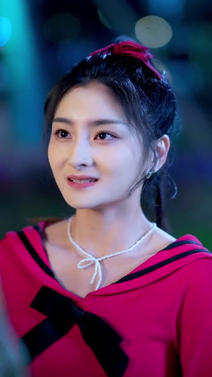 她位高权重，偏撩我（80集）短剧精彩片段