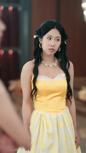 只给钱不回家的老公突然回来了（70集）剧情简介