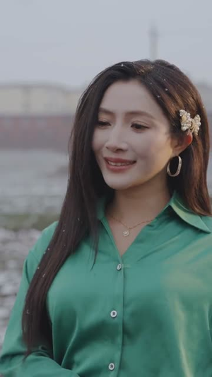暖阳水花（31集）短剧免费看全集