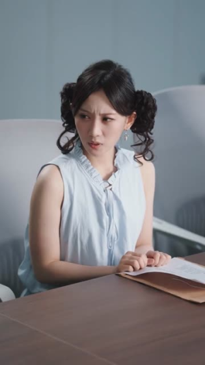重生后我转身离开，校花却哭了（86集）最热短剧推荐