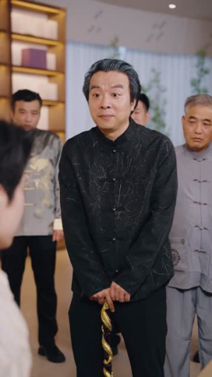 被净身出户后我身份曝光了（83集）免费观看就是爽