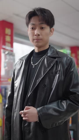 说好的逃亡，你让我当团宠（73集）红果免费看短剧