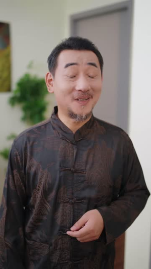 龙医出山,从离婚后开始崛起(84 集) 龙医出山,从离婚后开始崛起(84 集)最新火爆短剧
