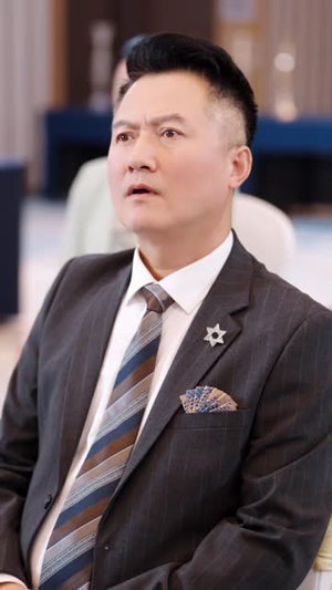 公公甩资让我离婚，前夫婚礼上我惊艳全场（57 集）短剧抢先看