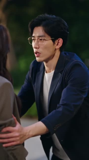 天降岁岁，未来老婆是我顶头上司（80集）精彩热门短剧