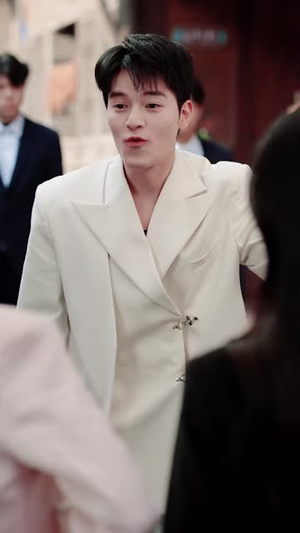 修仙小乞丐,姐姐们亿万宠(76 集) 修仙小乞丐,姐姐们亿万宠(76 集)全集下载