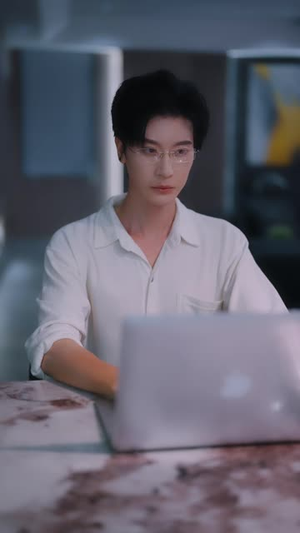 旧婚燕尔（41 集）集免费看短剧